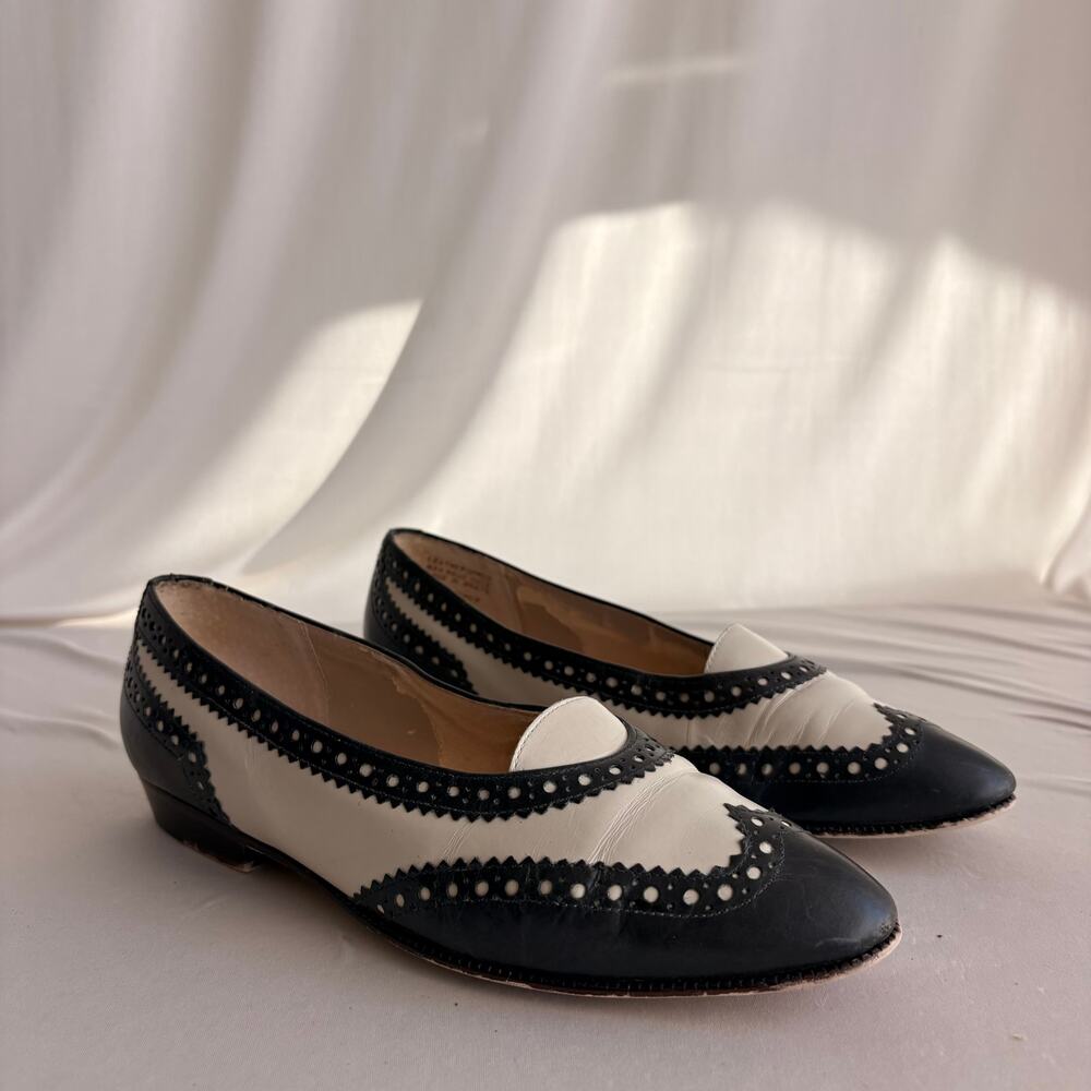 Vintage Enzo Angiolini Black & White Spectator Flats - Scalloped Wingtip Detail